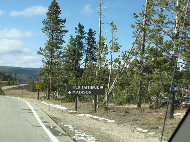 Entrance to Old Faithful