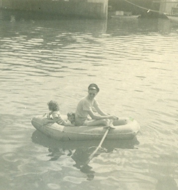 Moki, Dan, Dad, Ala Wai Yacht Harbor